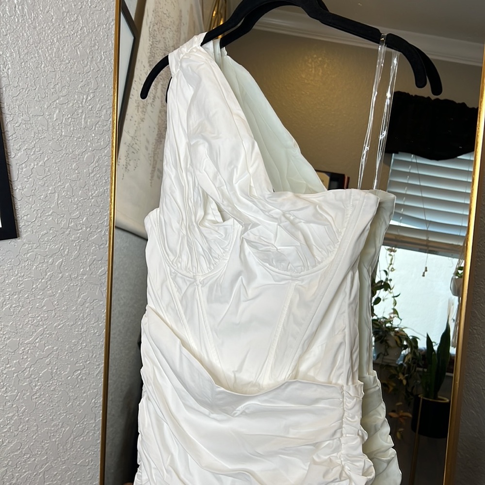 House of CB ‘Clementine’ White Cut Out Corset Mini Dress NWOT - Picture 10 of 12